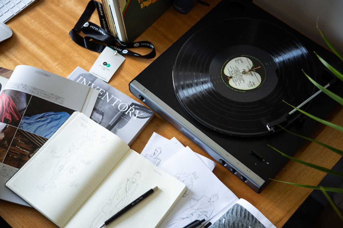 marshall acton turntable
