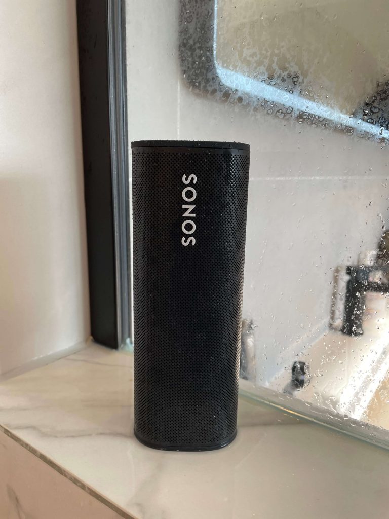 sonos-roam-bathroom