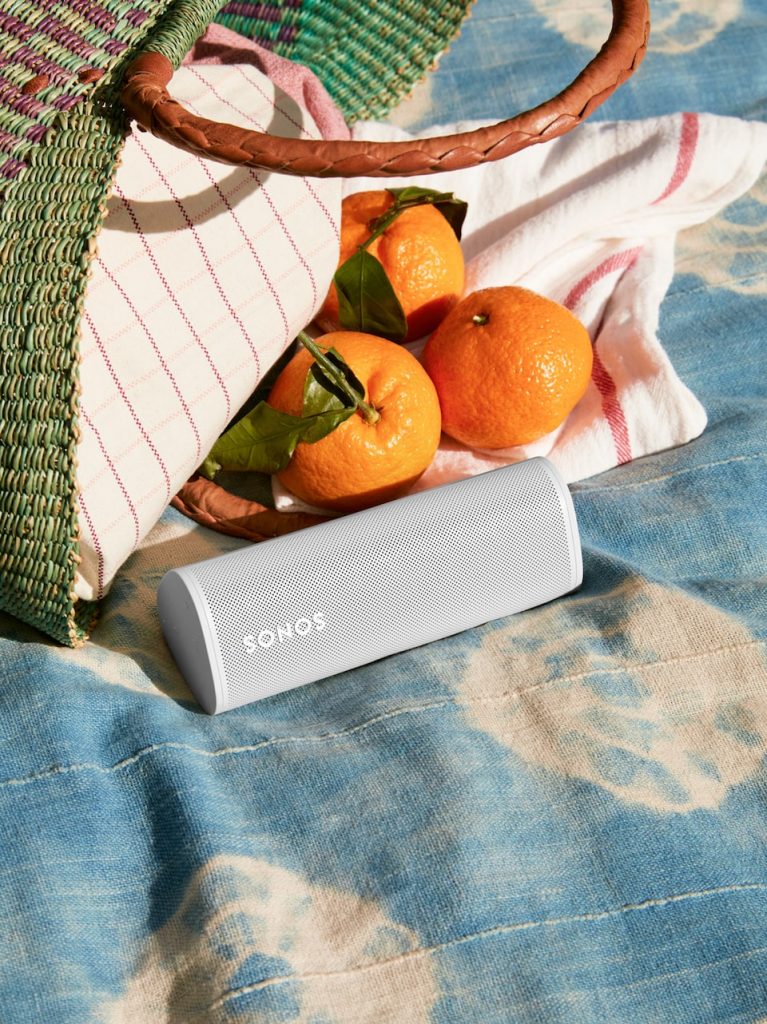 Sonos Roam Lifestyle