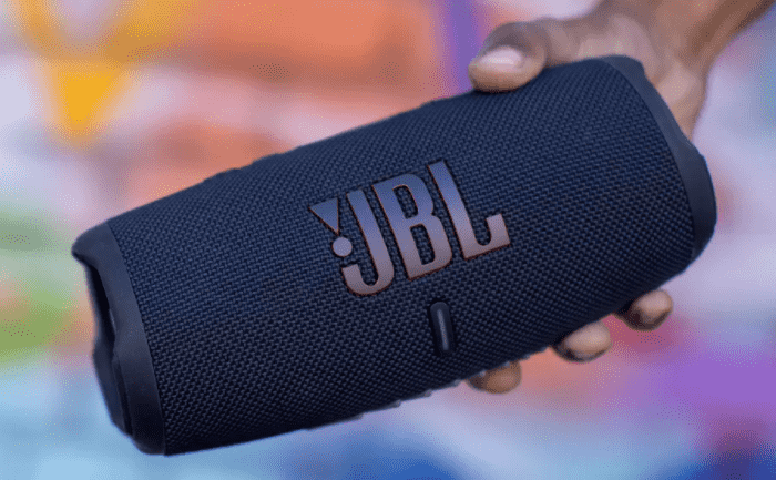 JBL Charge5 Lifestyle