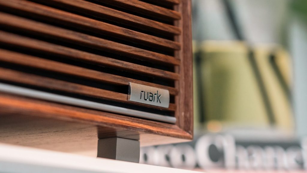 Closeup of the Ruark Logo on R410