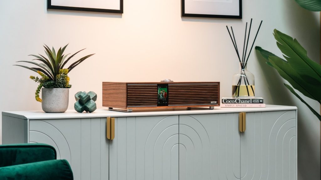 Ruark R410 On Media Unit In Lounge