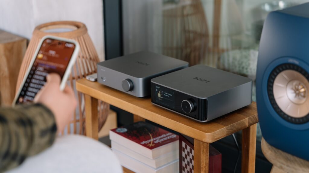 WiiM Vibelink amp and WiiM Ultra being used together in a setup